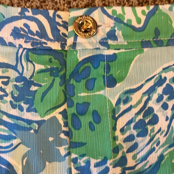 Lilly Pulitzer…Colette skort… size 8 - Picture 3 of 7
